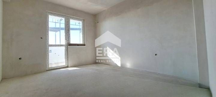 Двустаен апартамент в нова сграда пред акт 16