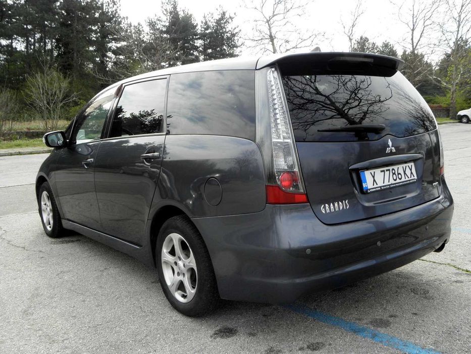Mitsubishi Grandis
