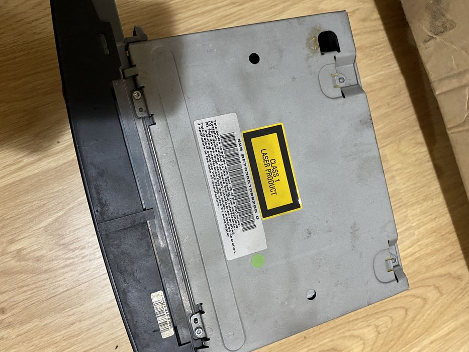 Casetofon mercedes e220