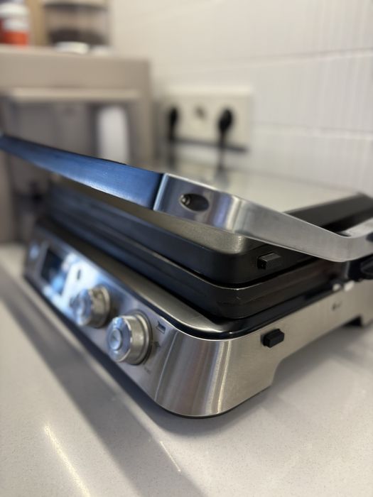 De’Longhi MultiGrill CGH1012D + вафельные панели