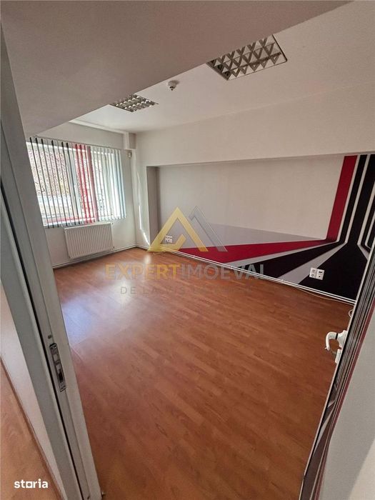 Spatiu de inchiriat etaj 1 Aleea Olteniei  77.63 mp