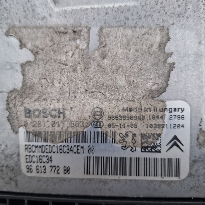 Vând piese peugeot 307 1.6 hdi