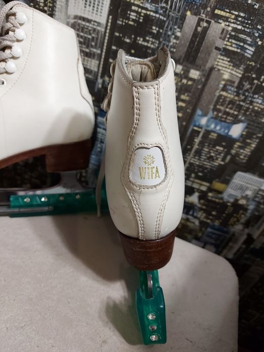 Коньки фигурные WIFA профессиональные