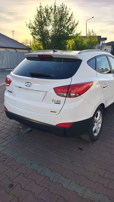 Vând Hyundai ix 35