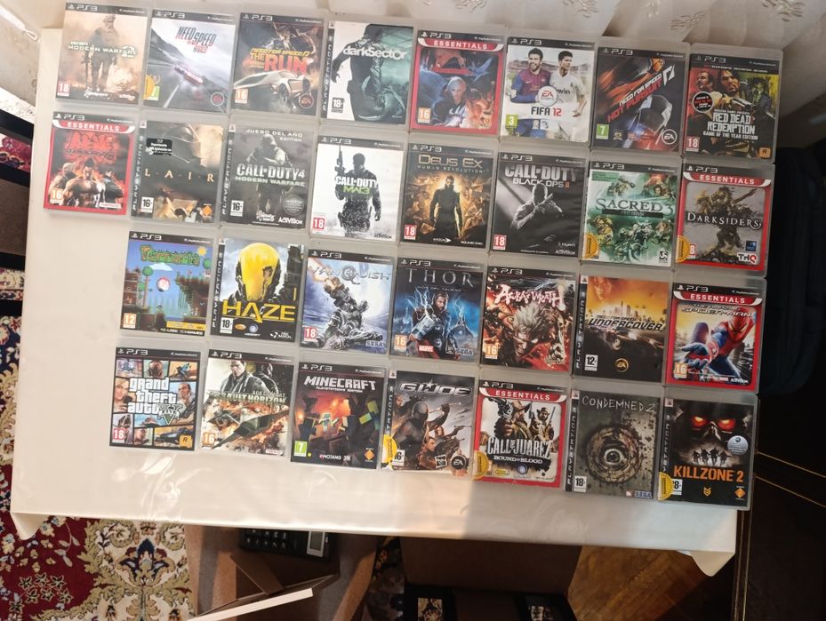 30 JOCURI PS3 + PS3 defect (700+50 Ron)