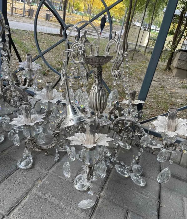 Продам красивые интерьерые люстры