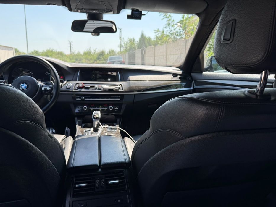 BMW Seria 5 Bmw seria 5  Xdrive volan M Bord Digital