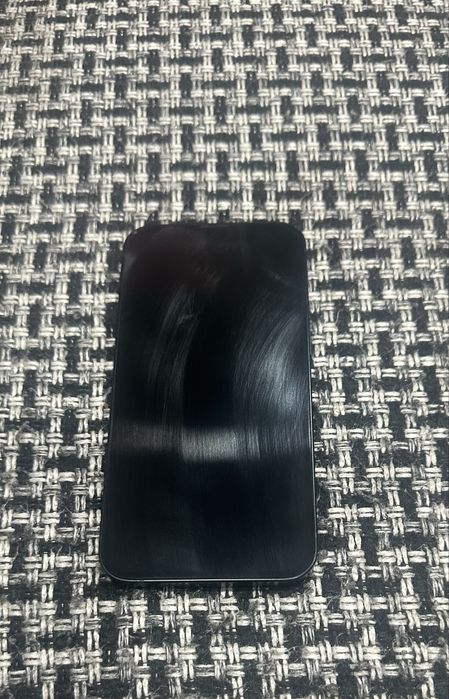 Продам айфон 13 82 акб