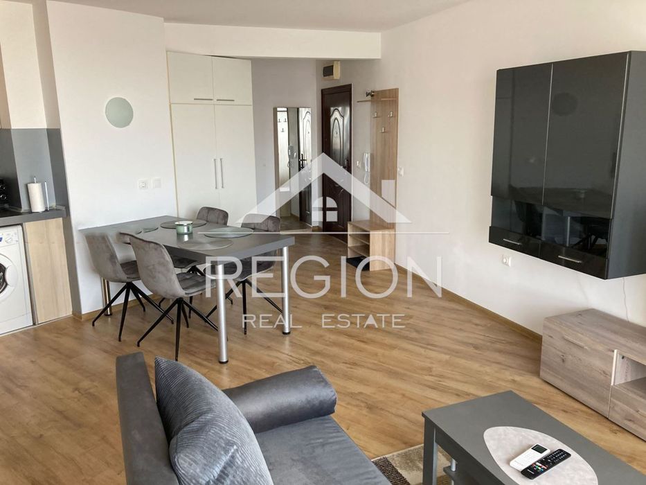 Дава се под наем Двустаен апартамент в Варна, Бриз - 65 кв.м за 663 € - Снимка #2