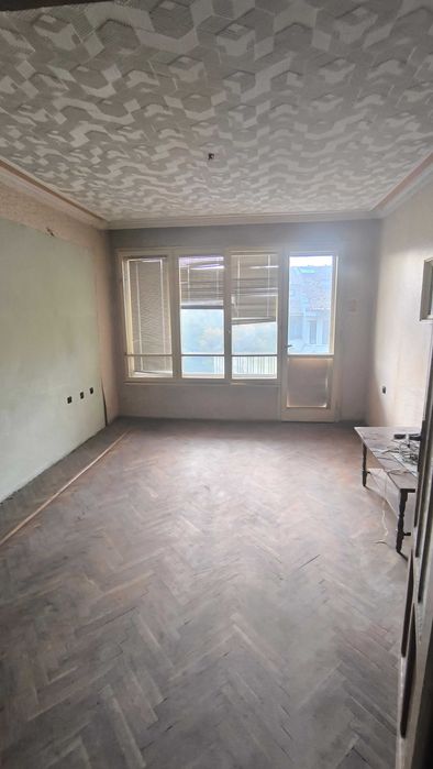 Продава се Четиристаен апартамент в Стара Загора, Център - 89 кв.м за 1742 €/кв.м - Снимка #7