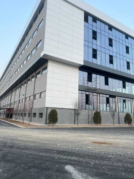 Сдаётся здание, первая линия, Food City, Фуд Сити, Нурафшон, Сурум