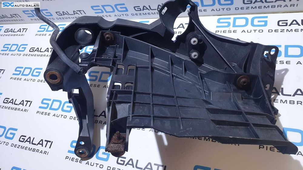 Suport Prindere Ghidaj Far Tava Tavita Suport Bara Stanga Fata Audi A5 2008 - 2015 Cod 8T0805607L [B4148]