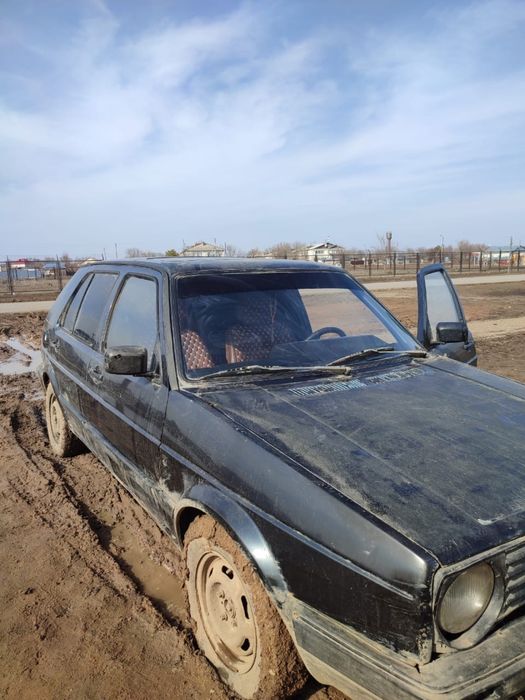 Продам машина  договорная