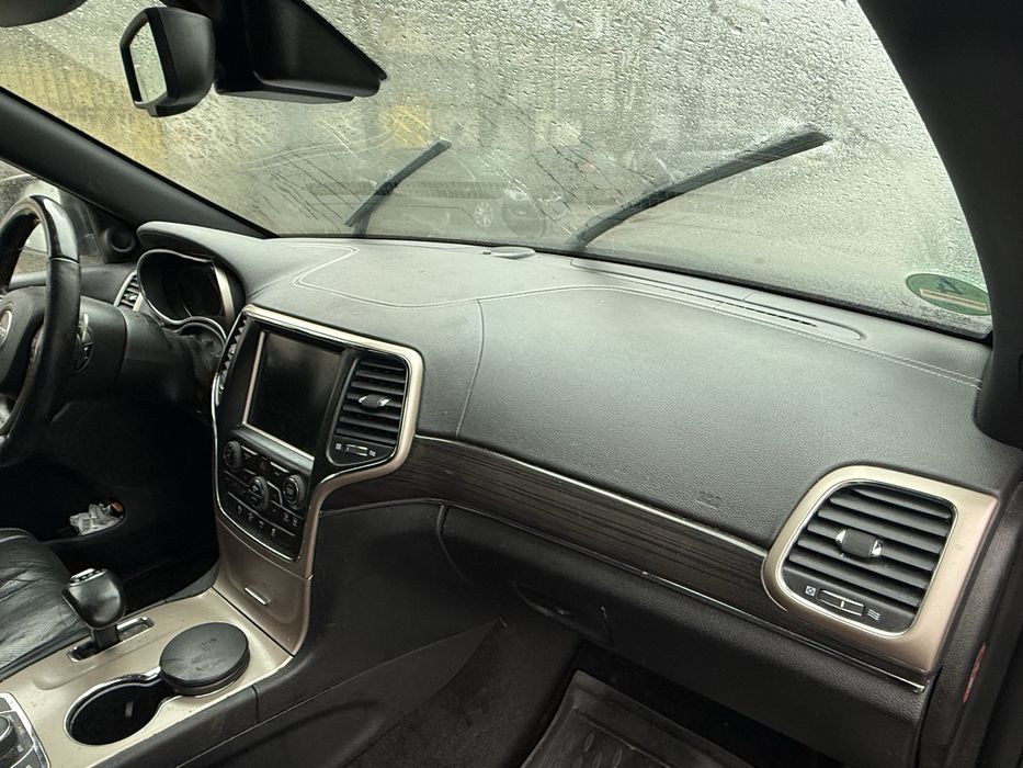 Jeep Grand Cherokee WK2 3.0 CRD Overland на части