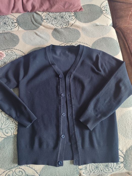 Школьная кофта синего цвета