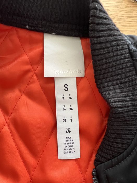 Geaca Reebok Marimea S