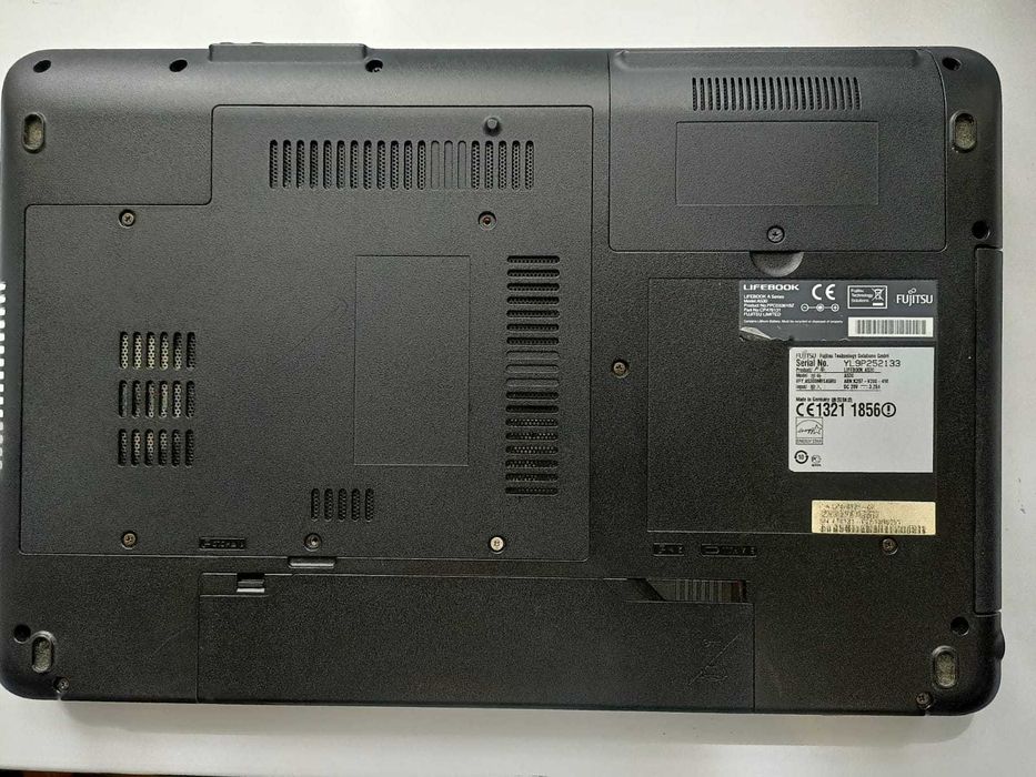 Ноутбук Fujitsu lifebook a530 Core i3