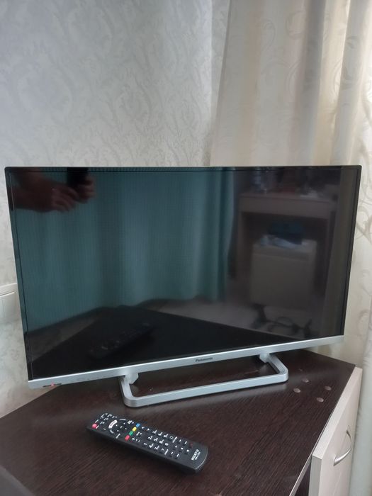 Телевизор Panasonic б/у