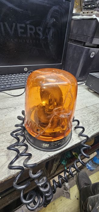 Проблесковый маячек САТerpiller