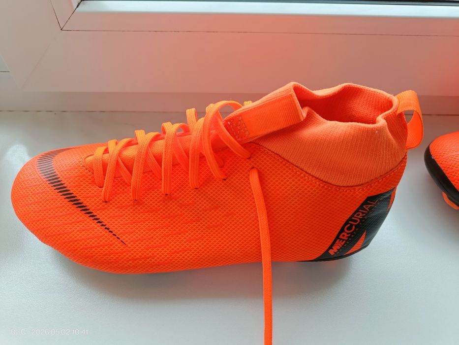 Ghete Fotbal Nike Mercurial