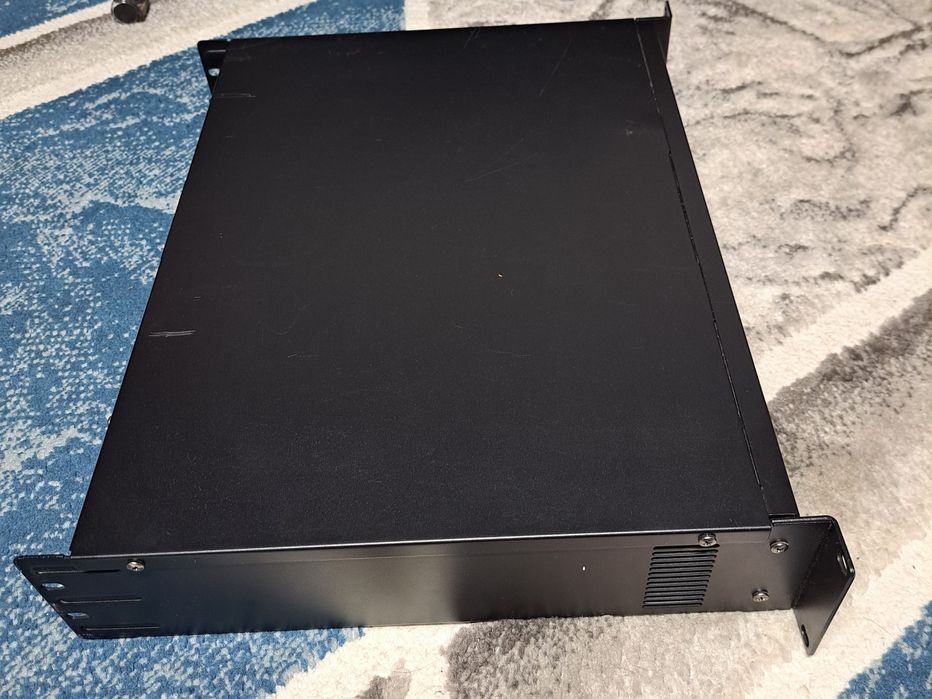 Vând amplificator the.t.amp E-1500