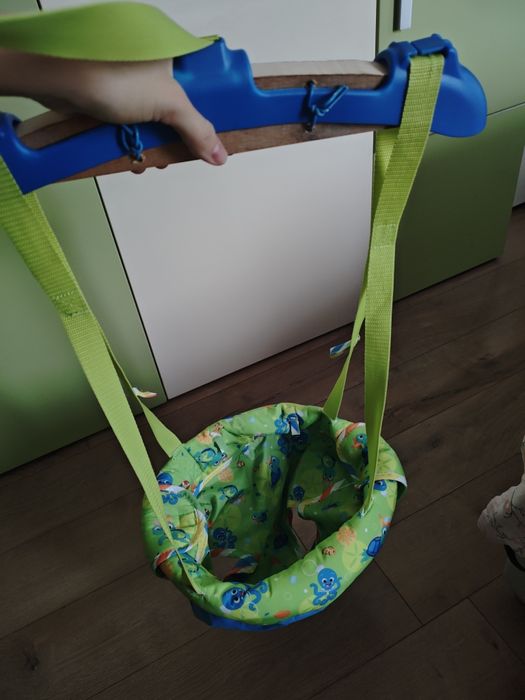 Vând jumper bebe