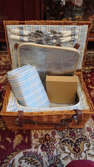 Cos picnic Bremen Madison Park, 4 persoane, cu patura, 46 x 30 x 21 cm