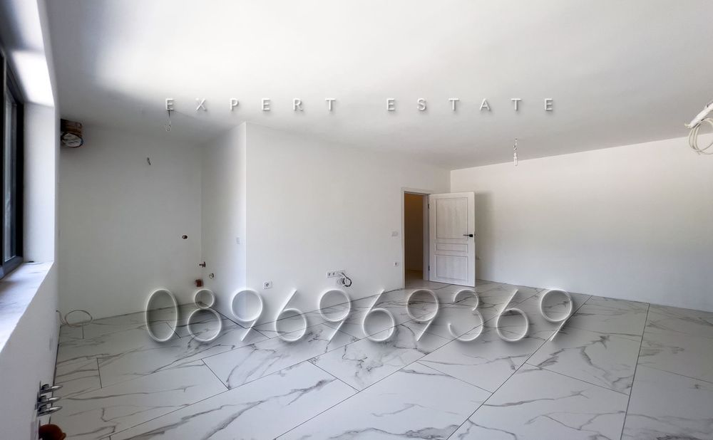 Продава се Двустаен апартамент в Варна, Чайка - 71 кв.м за 2057 €/кв.м - Снимка #2