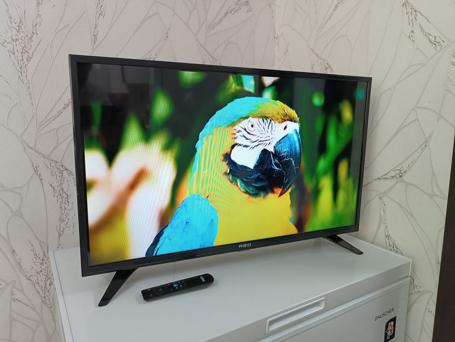 Телевизор Red Yandex Смарт ТВ + Документы.