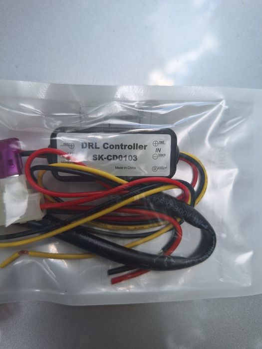 Дневни светлини с контролер 12V