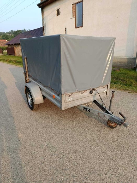Remorca Stema 750 kg