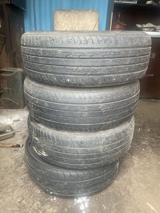 Продам летние шины Triangle