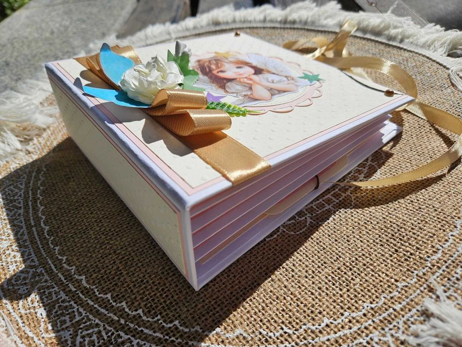 Албум за кръщене. Наличен!