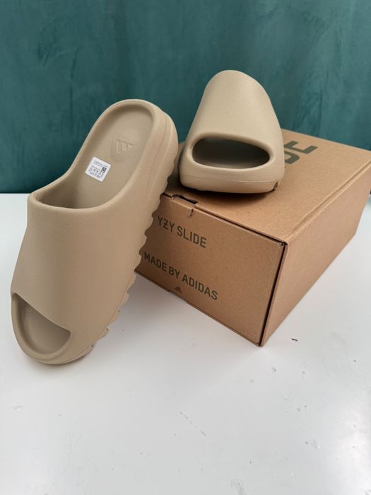 Yezzy slide marimea 44