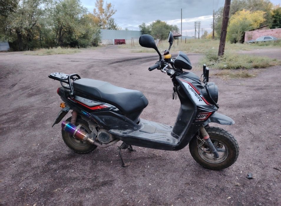 Продаю скутер Viper 150