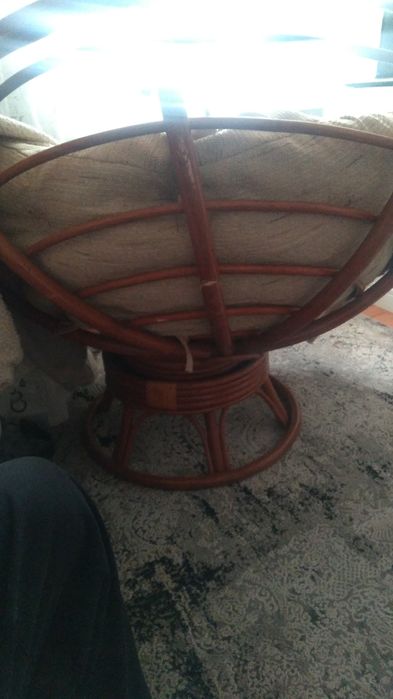 Кресло круглое дерево