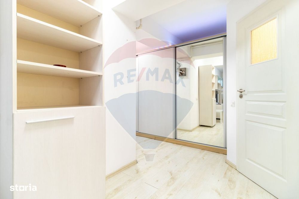 Inchiriere 2 camere cu parcare, Delta Vacaresti, Confort Park