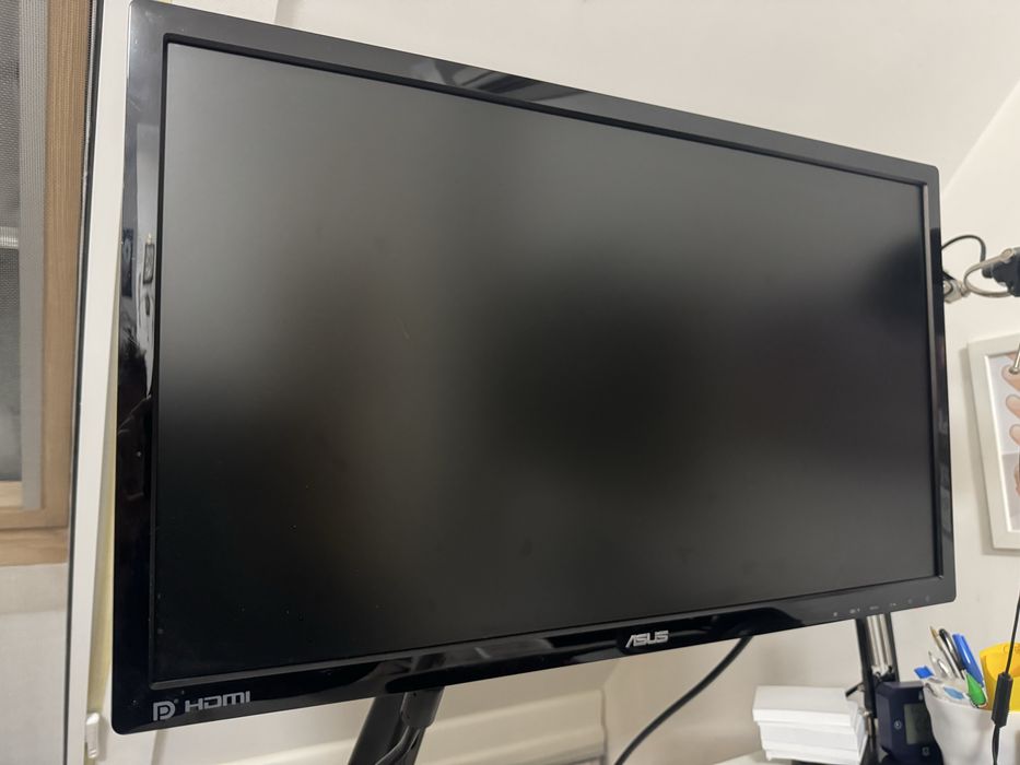 Геймърски компютър 1060 6gb; i7-8700 и монитор Asus vg248 144hz