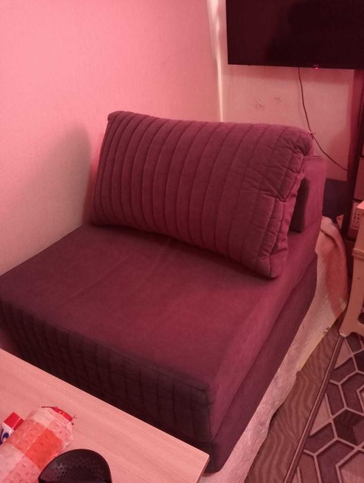 Бескаркасное кресло-кровать