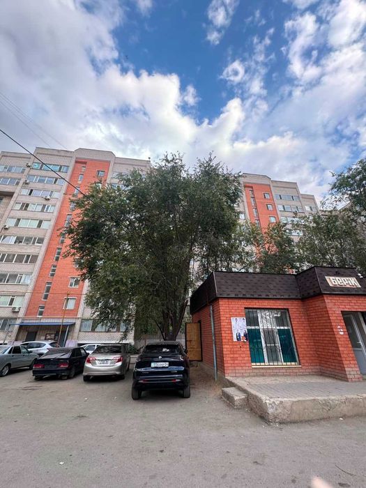 1комнатная квартира на 12ом