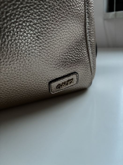 Раница Gaudi златна