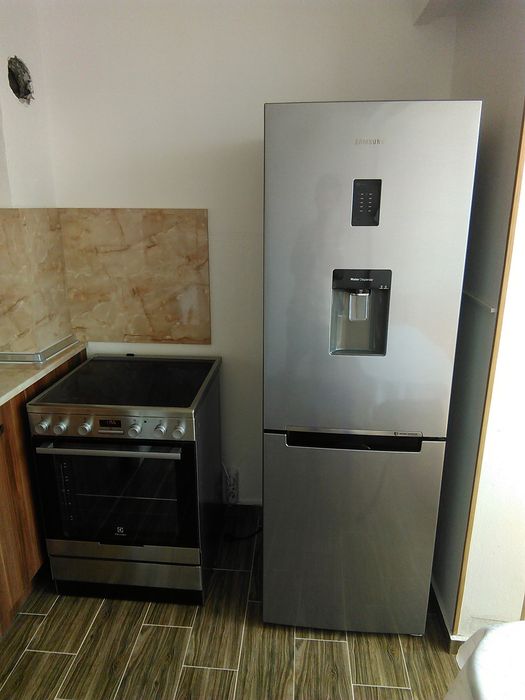 Обзаведена гарсониера ЛУКС