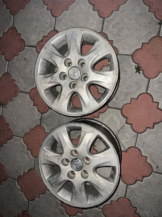 Диски на камри R-15