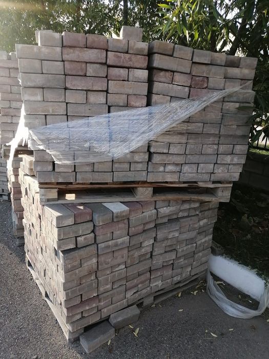 продам брусчатку б/у, 1500 кв. метр, самовывоз