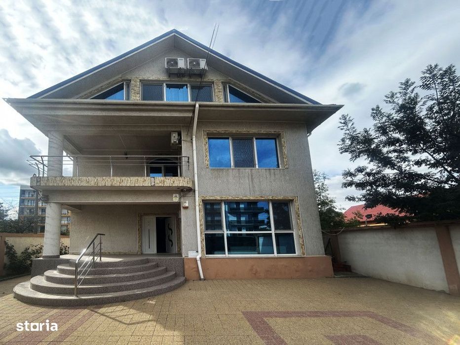 Pensiune cu 10 camere in Mamaia-Sat, zona LIDL . Oportunitate de inves
