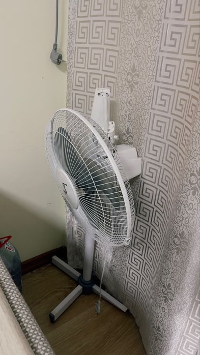 Продам вентилятор сломана головка