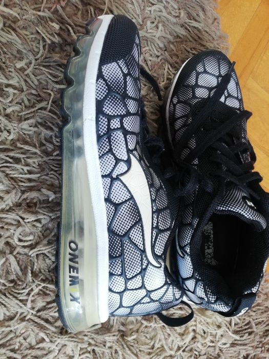 Дамски маратонки Onemix номер 40