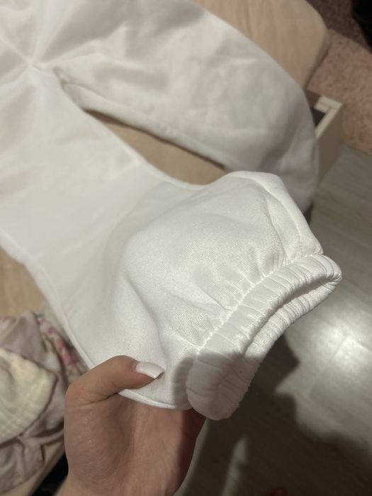 Ватиран бял екип