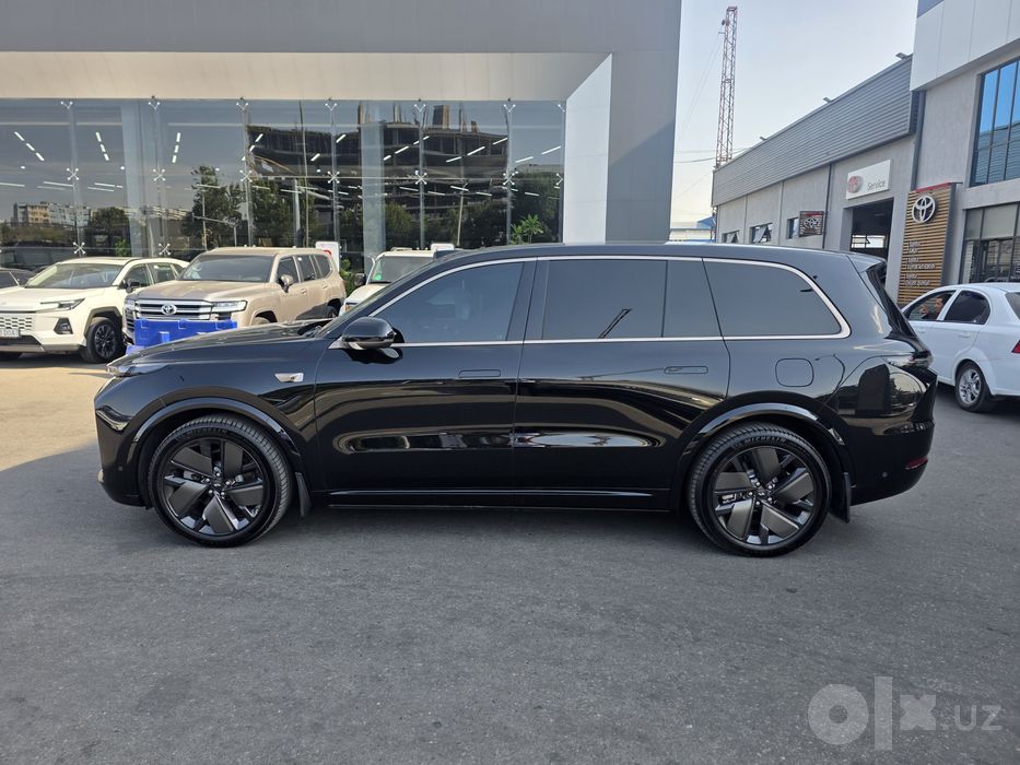 Lixiang Li9 L9 ultra restyling 2026 officialniy