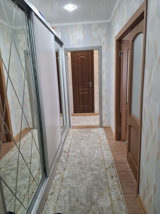 Продам 4 комн квартиру